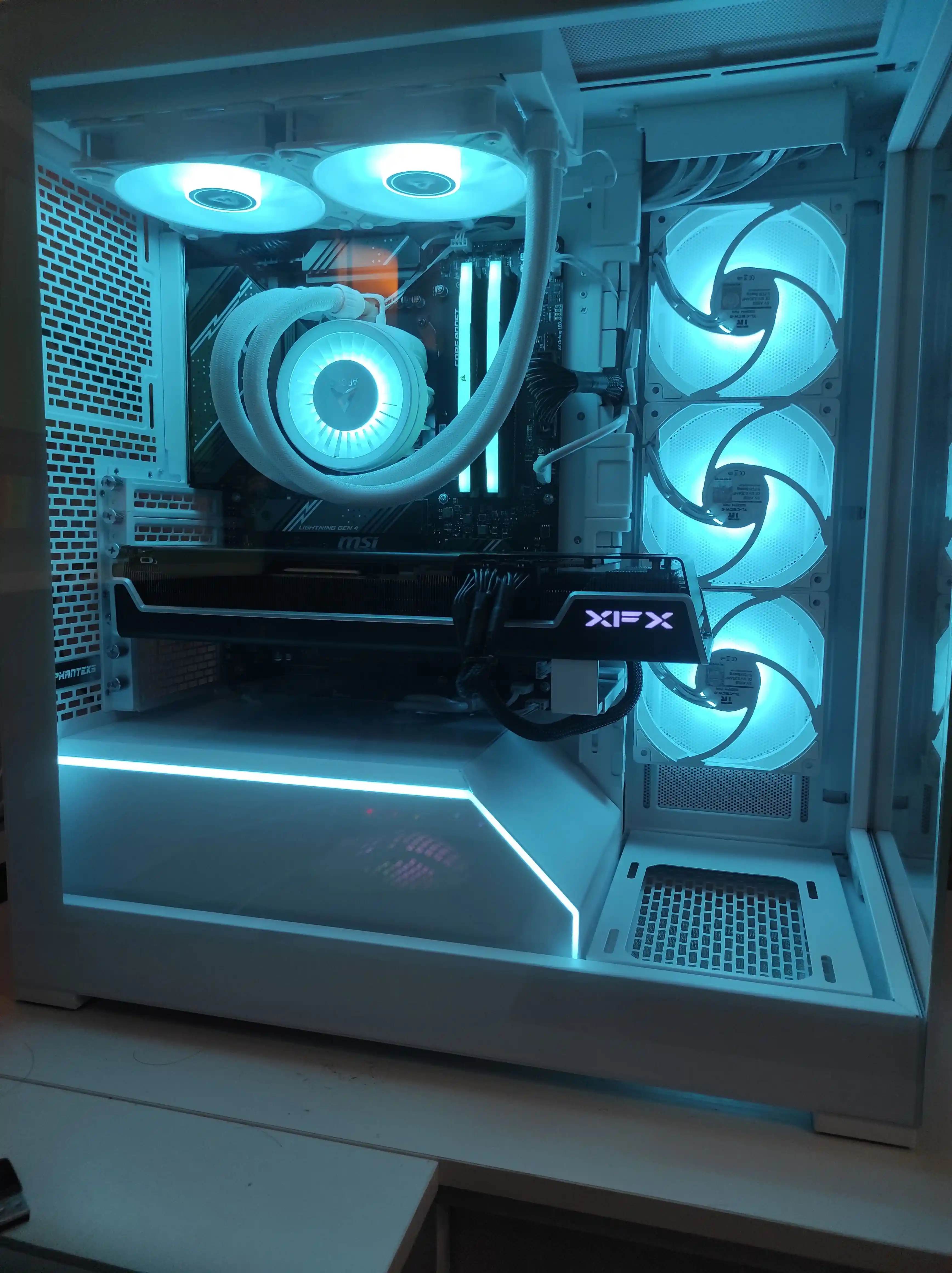 PC d'entreprise monté pour une performance stable et fiable